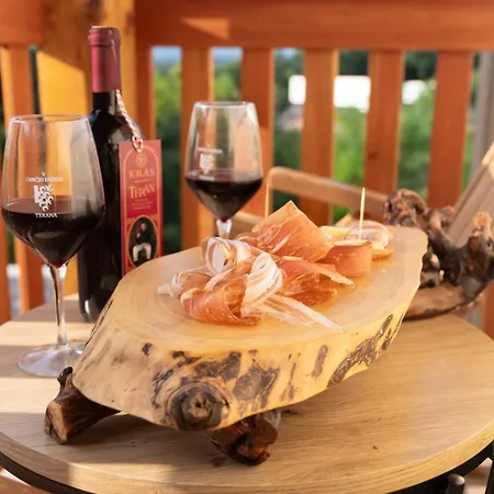 Apartman Posestvoravbar Dutovlje