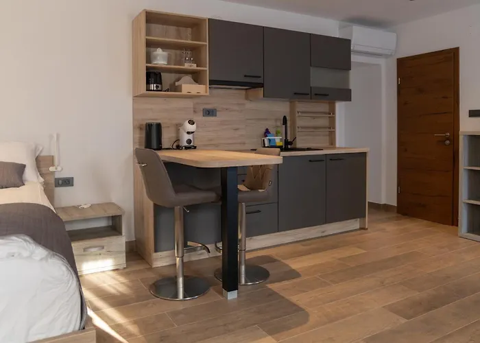 Posestvoravbar Lägenhet Dutovlje